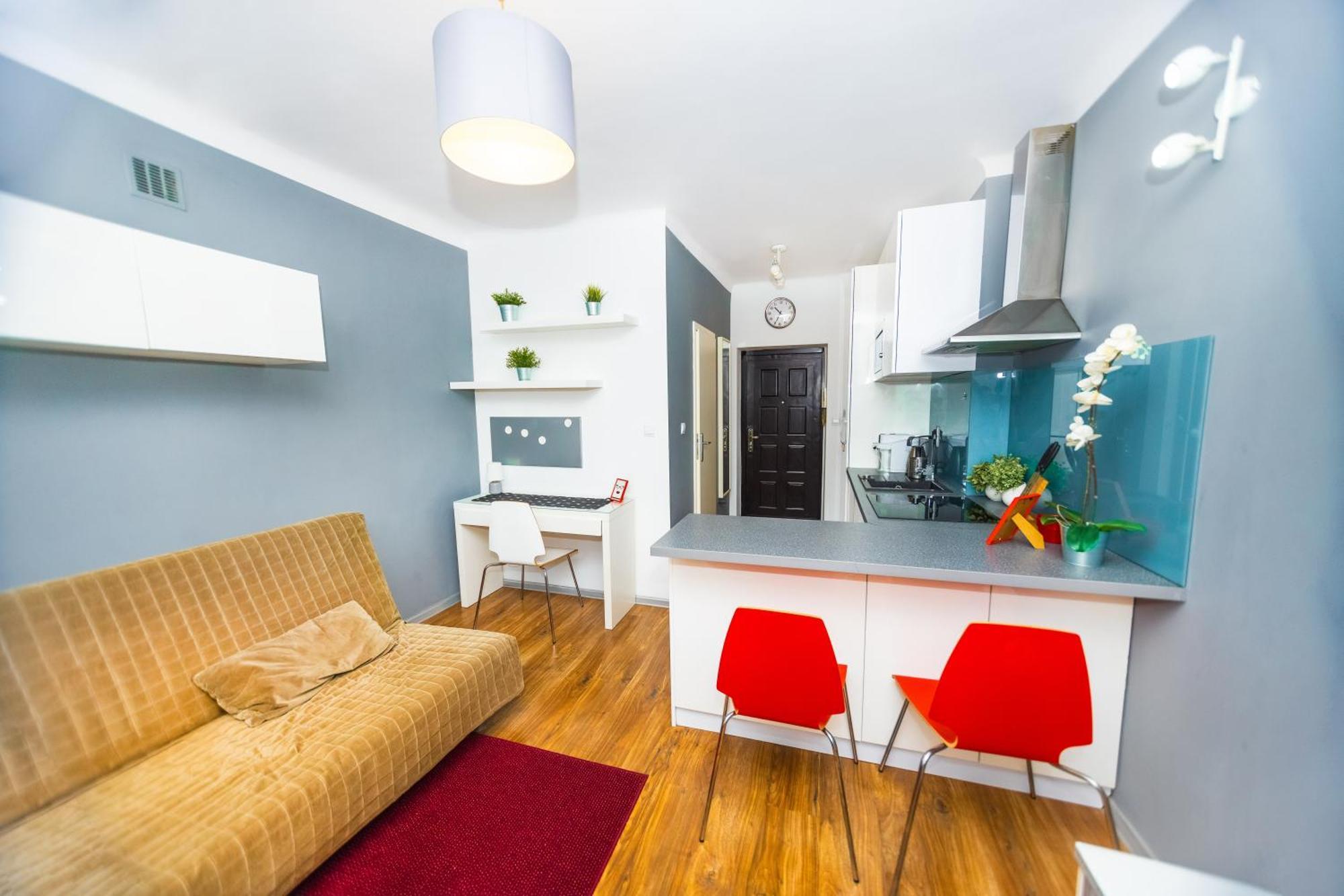 Cozy Studio Next To The Metro And City Center ワルシャワ エクステリア 写真